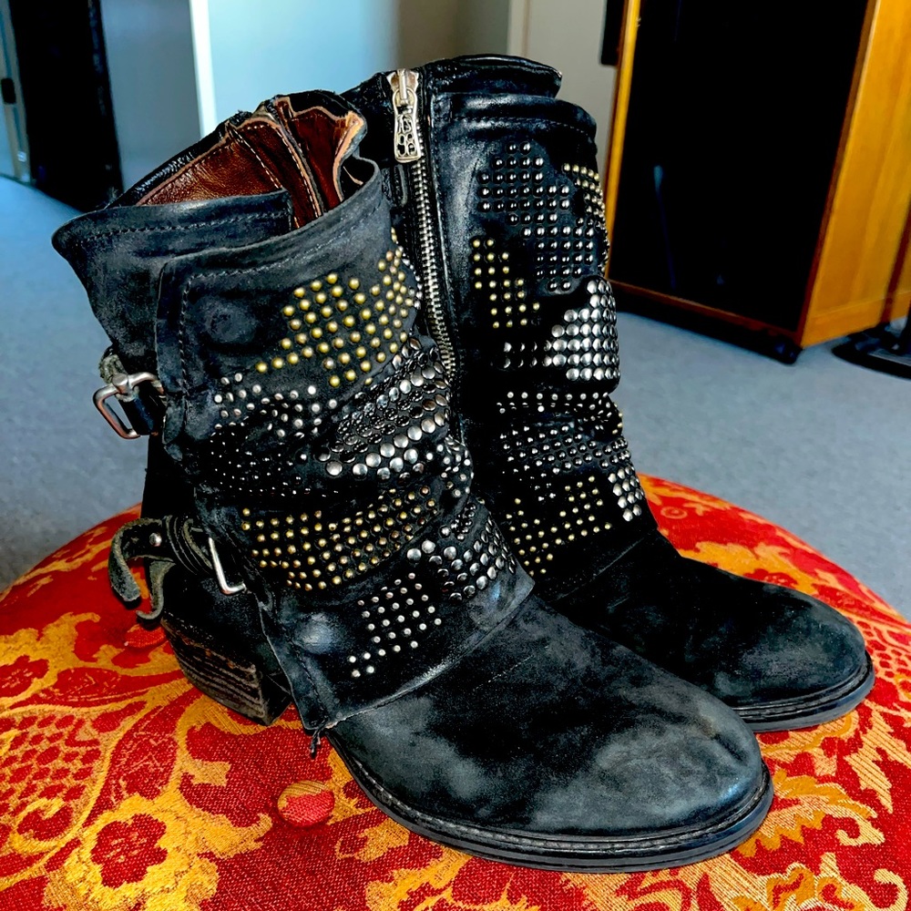 A.S.98 BLACK STUDDED ANKLE BOOT